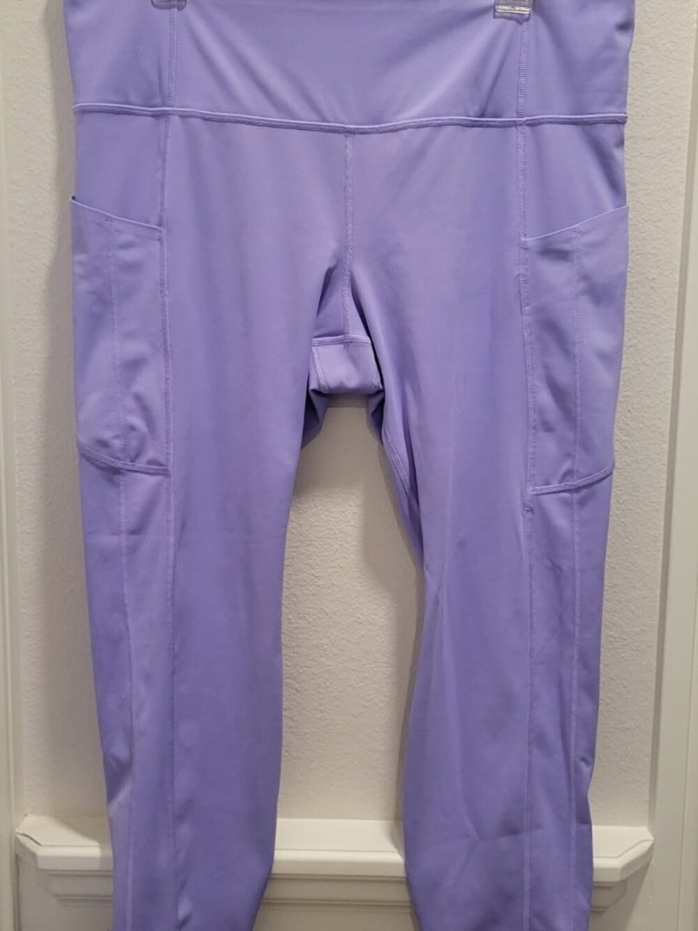 Athleta Ultimate Stash 7/8 Tight Legging 1X - Excellent New Condition